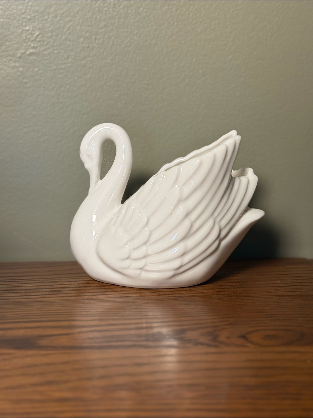 Vintage Lefton Swan Planter - Cottage Decor